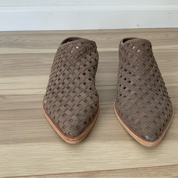 Dolce Vita Boots - Picture 4 of 5